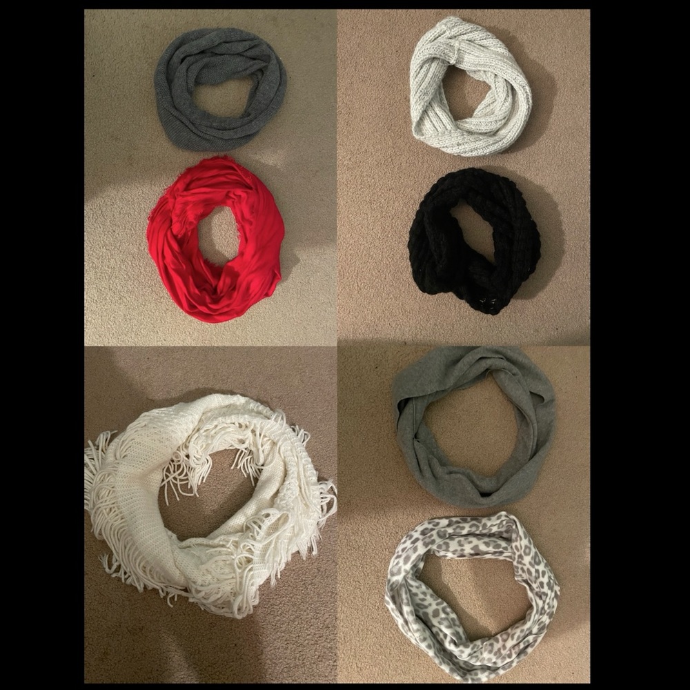 8 infinity scarves for $25
